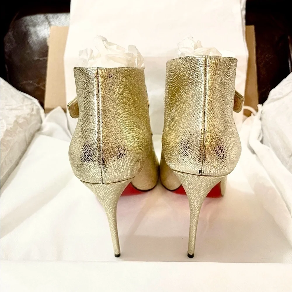 Christian Louboutin Triniboot ankle bootie, shiny gold supple leather EU38.5